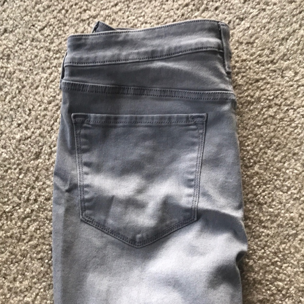 Jeans - Picture 3 of 4